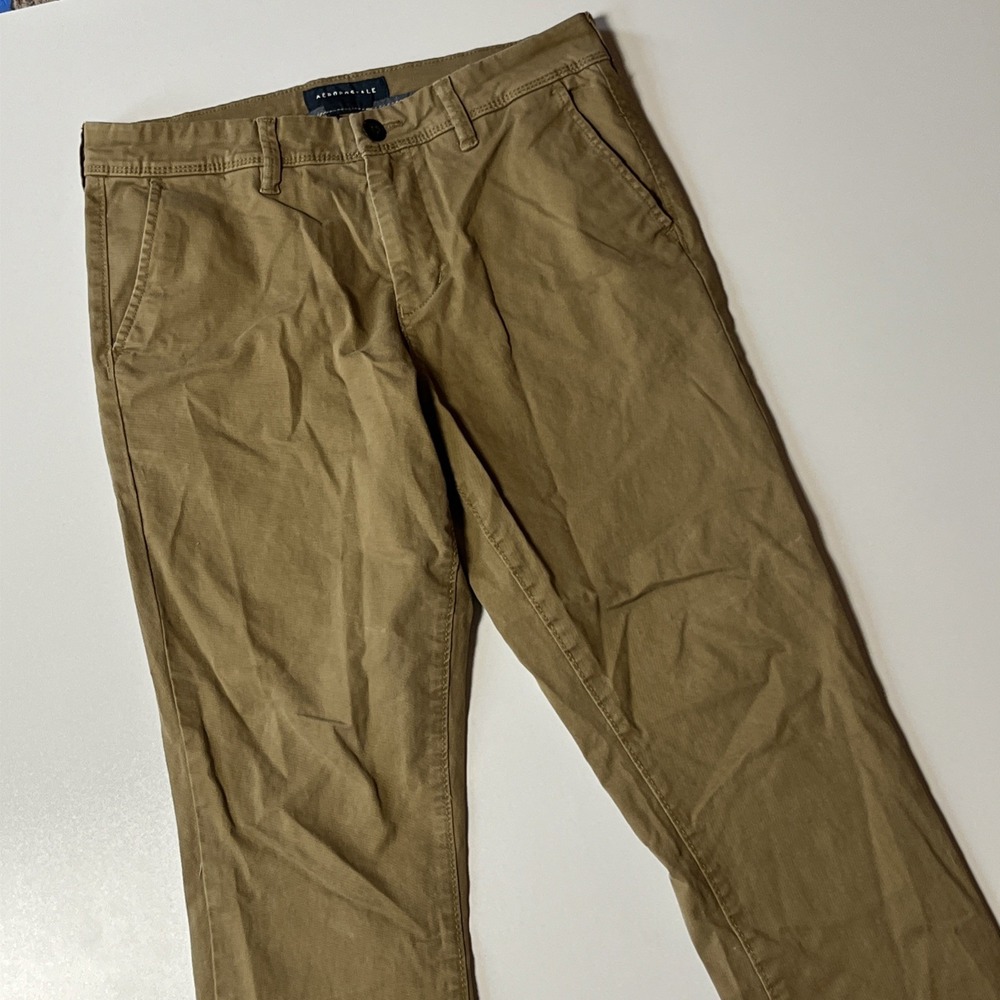 Aeropostale Skinny Chinos Size 30x32 (Fits 31x31.5) Sandalwood Dark Khaki Pants